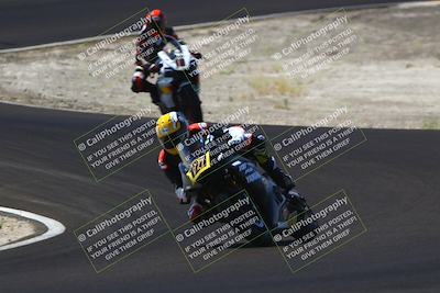 media/Sep-06-2025-CRA (Sat) [[cd32356307]]/Races/Race 2/